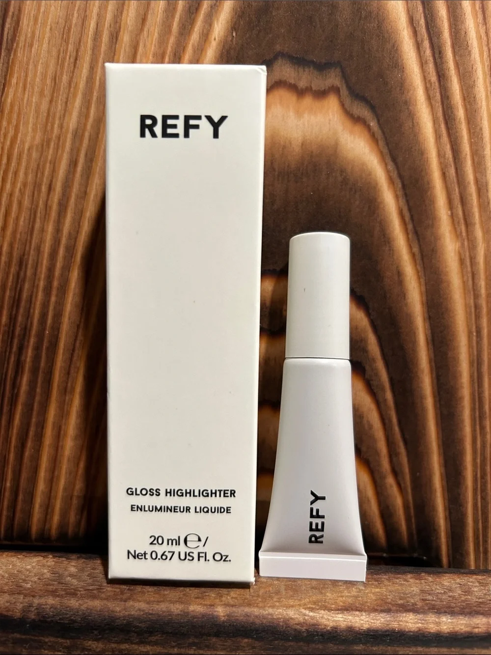 REFY Gloss Highlighter - White/Cream Luminous Liquid and Clear Lip Balm
